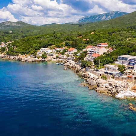Stunning Apartment In Gruda With House Sea View Molunat Bagian luar foto