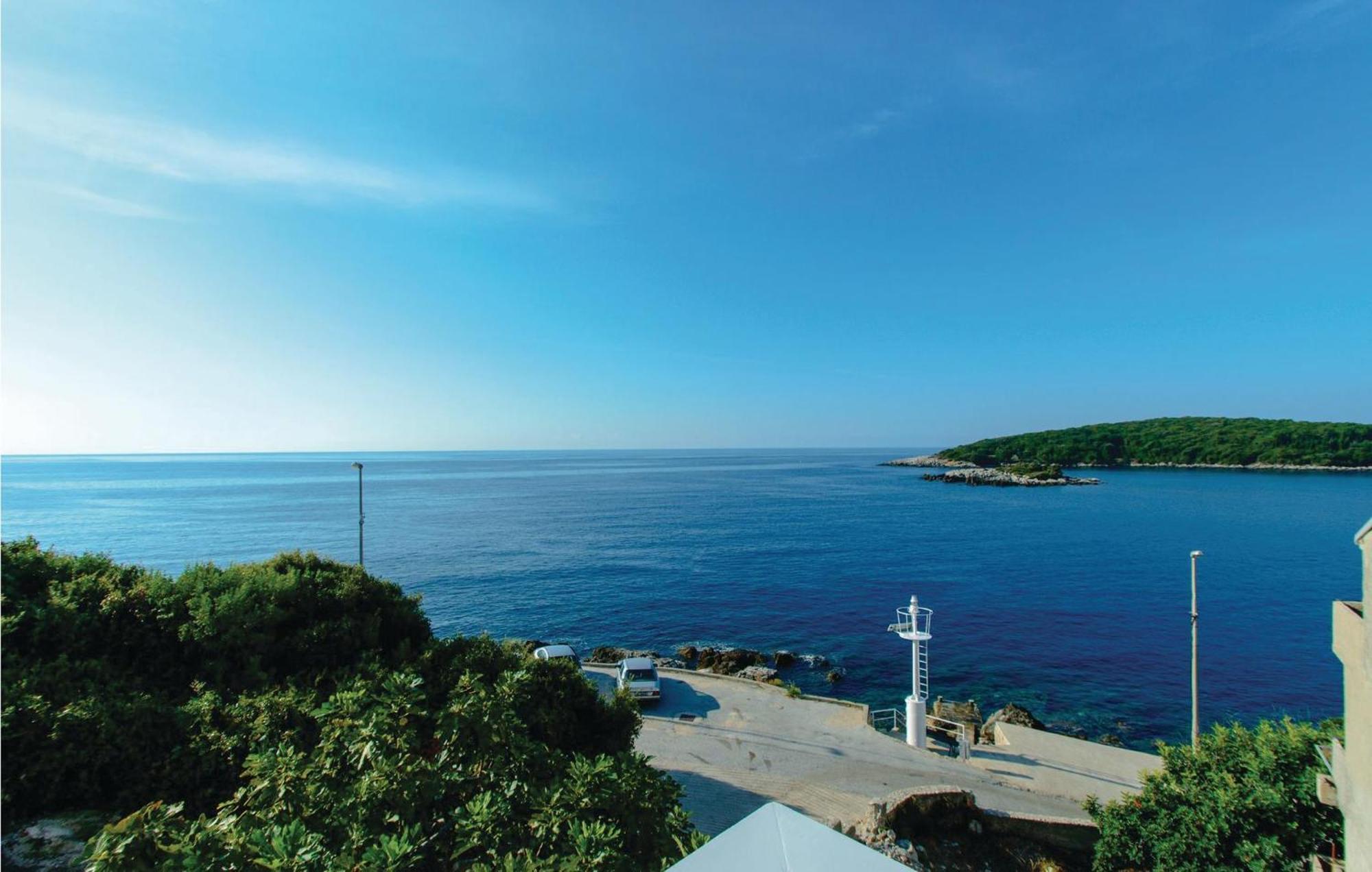 Stunning Apartment In Gruda With House Sea View Molunat Bagian luar foto